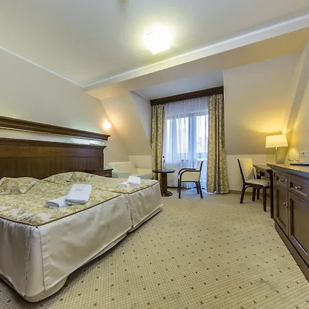Crocus Hotell